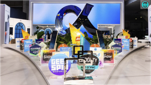 HONOR recibe reconocimiento global en MWC 2026 por la innovación del Robot Phone y el liderazgo del Magic V6 en&nbsp;plegables